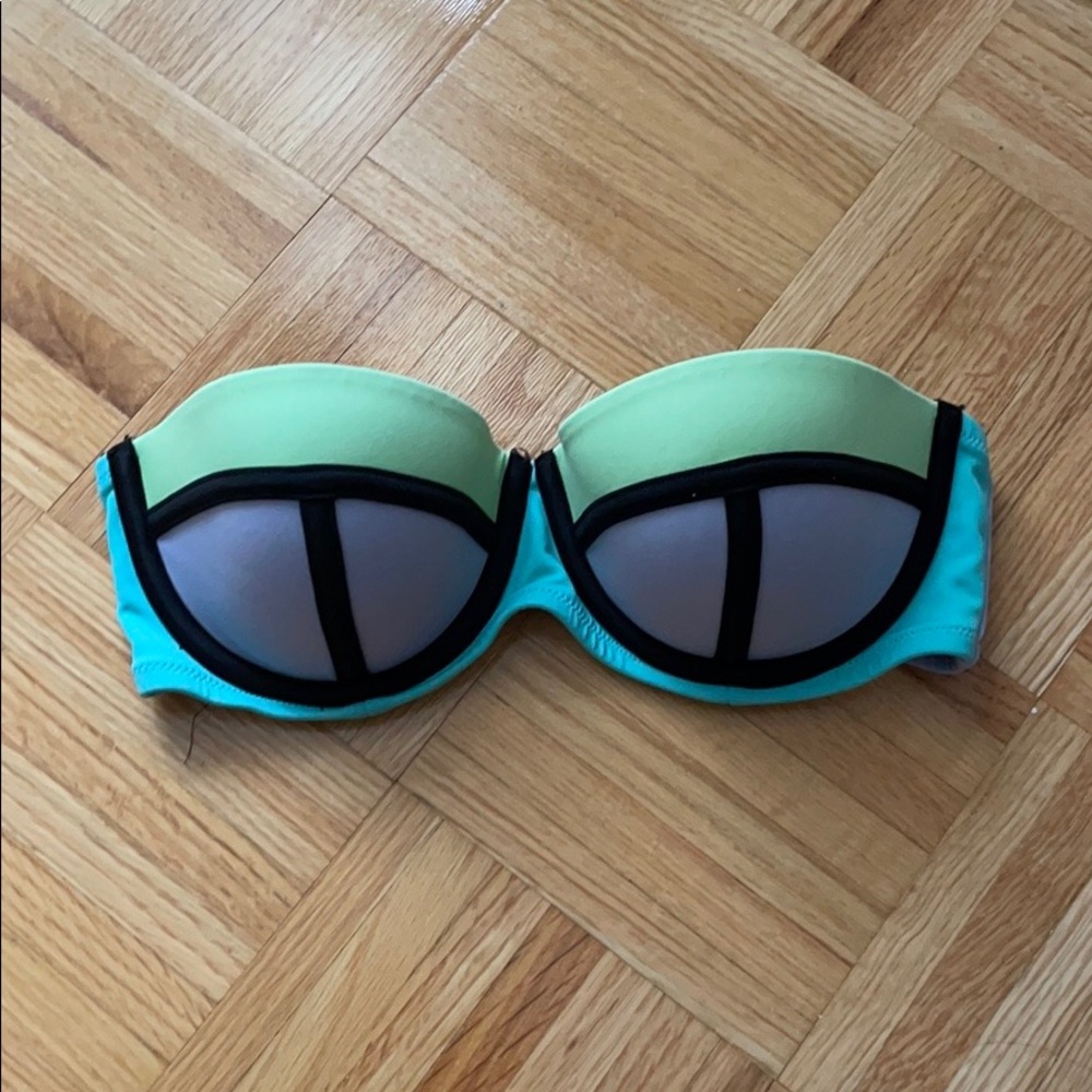 👙Victoria’s Secret Bikini Top